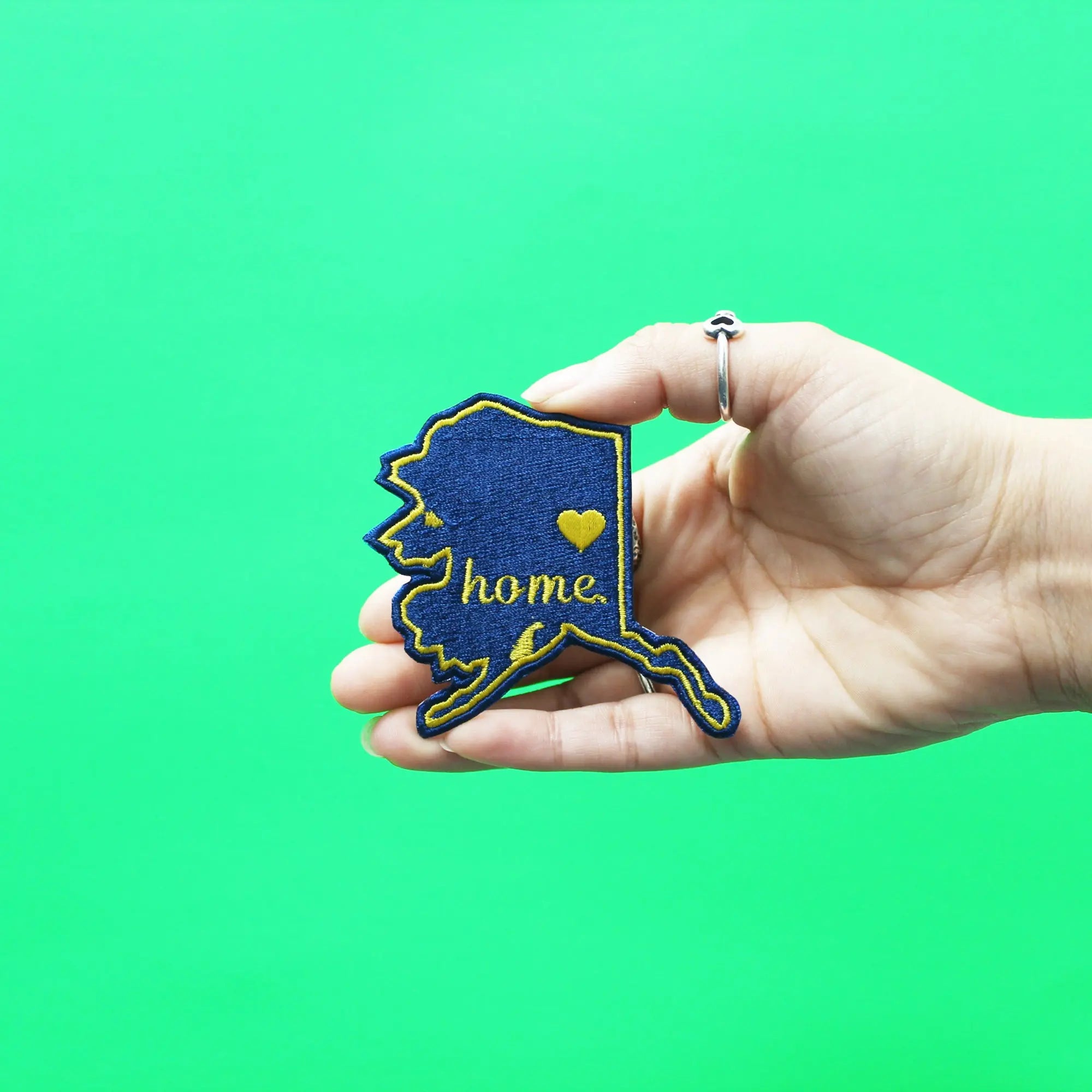 Alaska Home State Patch Heart Travel Memory Embroidered Iron On