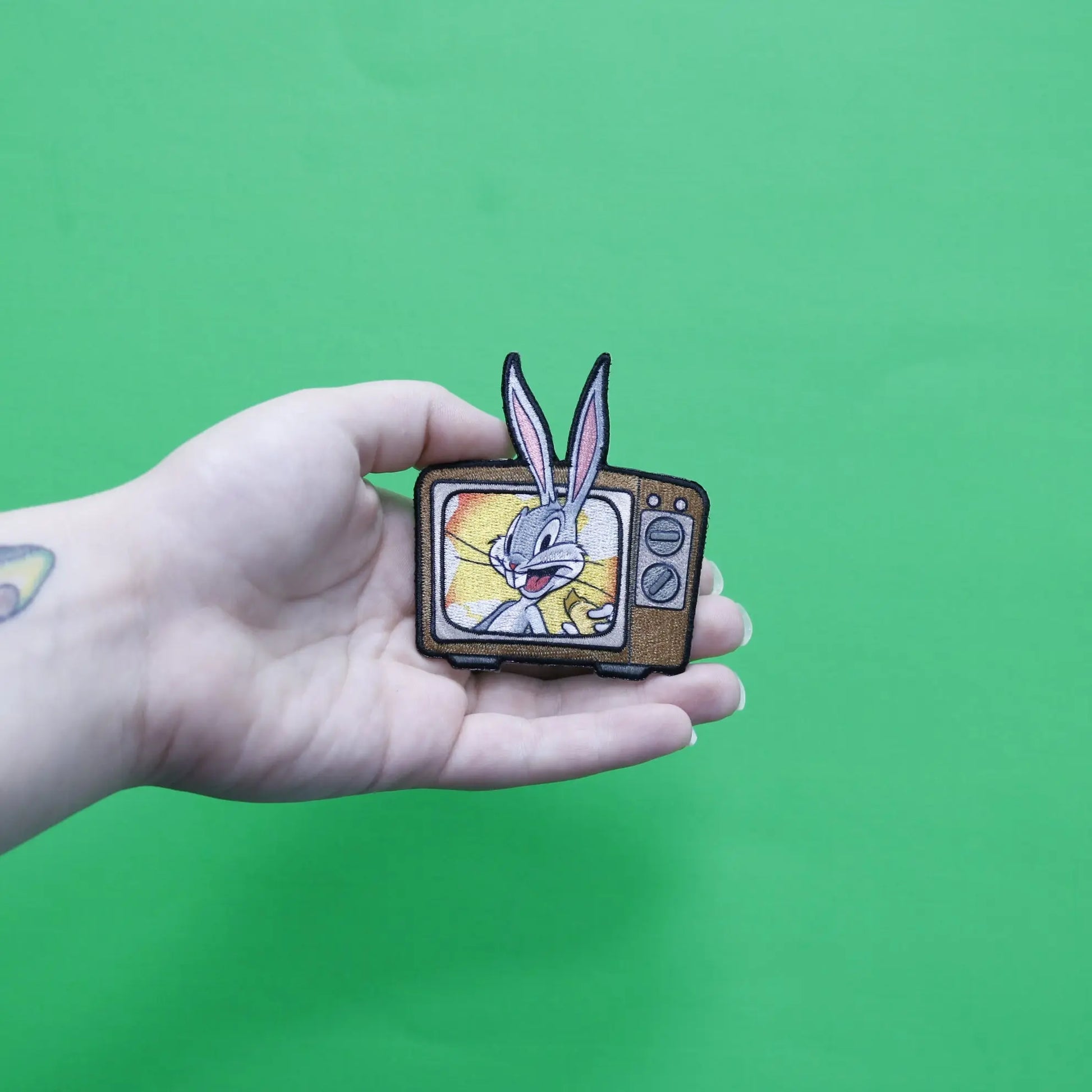 Official Classic Bugs Bunny In TV Eating A Carrot Embroidered Iron On Patch