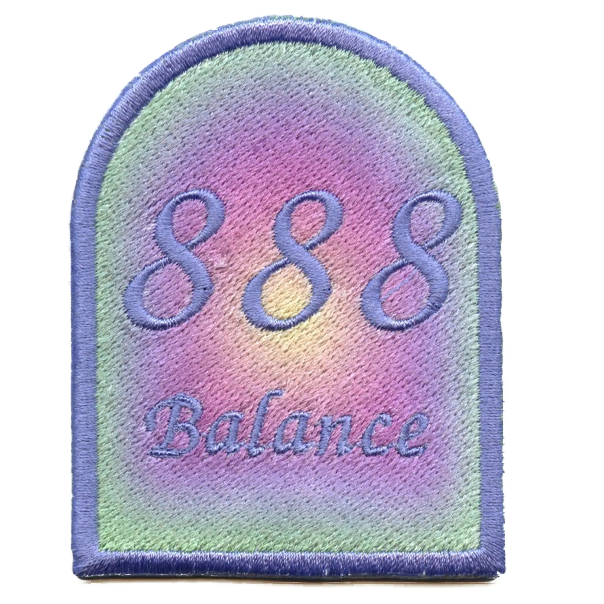 Patch brodé thermocollant avec nombres angéliques 888, équilibre, mythologie, psychique