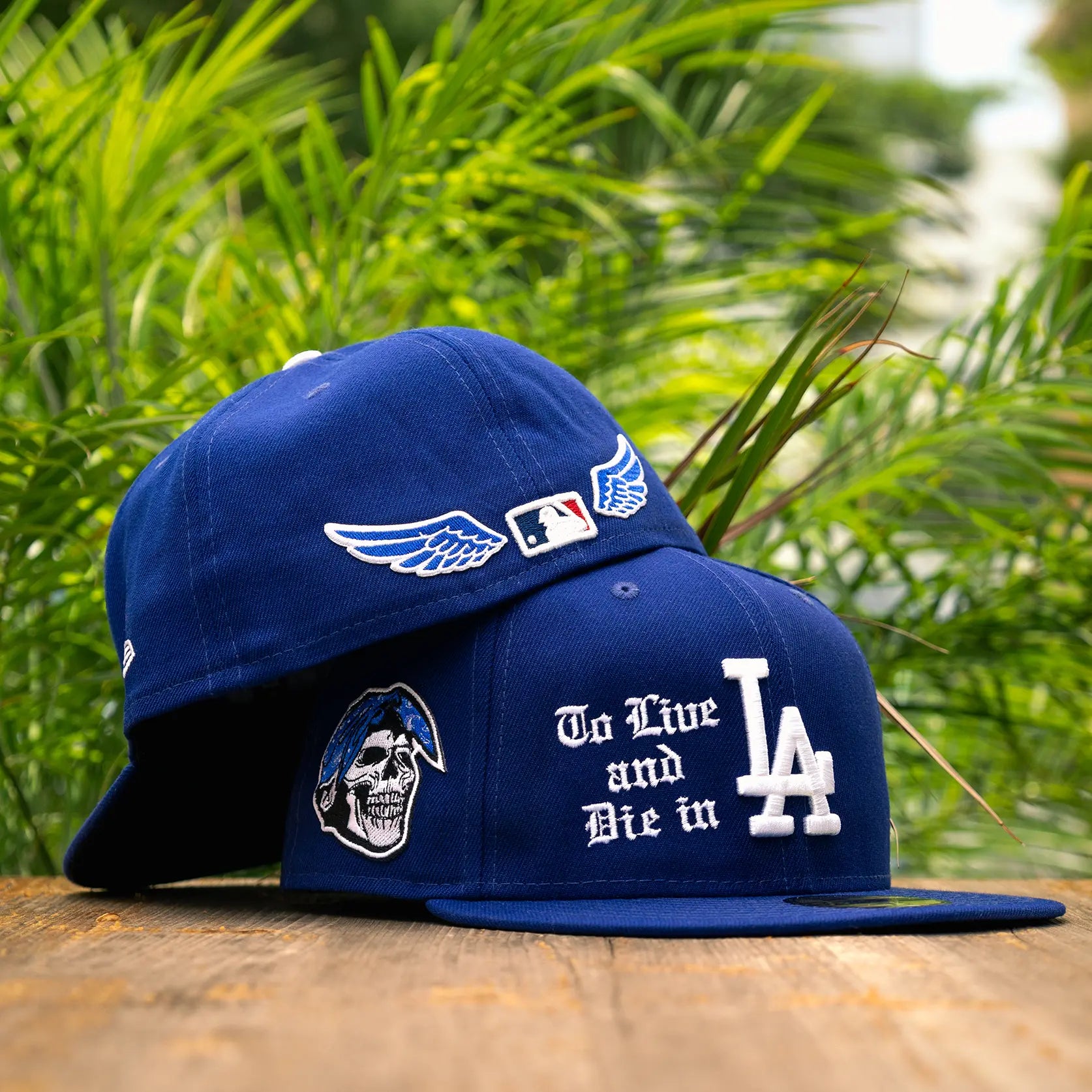 blue la hat