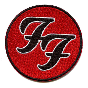 Patch du groupe Foo Fighters avec logo FF rouge brodé à repasser