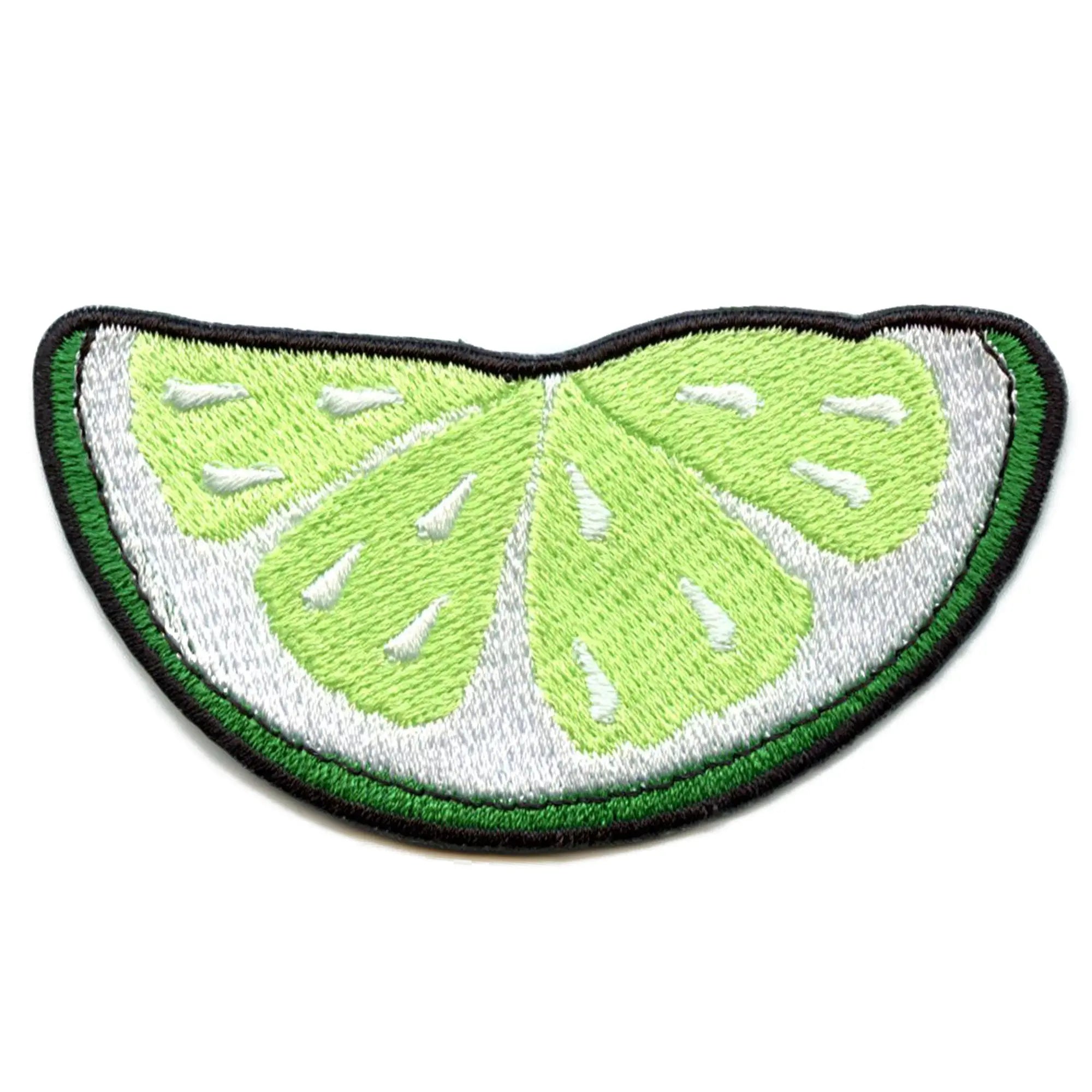 Patch brodé en forme de demi-tranche de citron vert avec des agrumes frais et acidulés