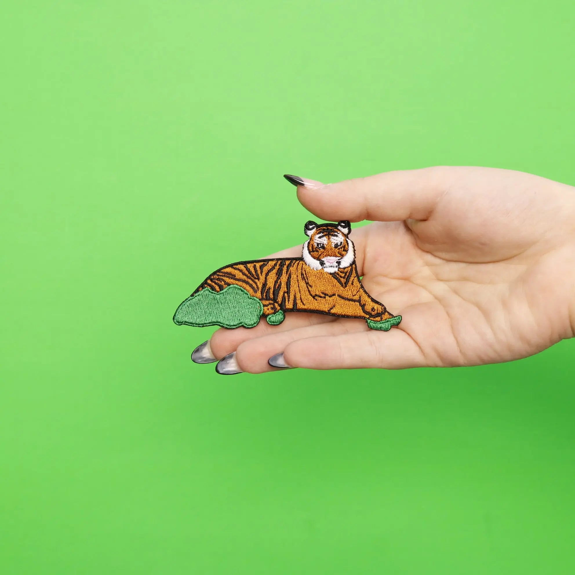 Realistic Tiger Full Body Embroidered Iron On Patch 